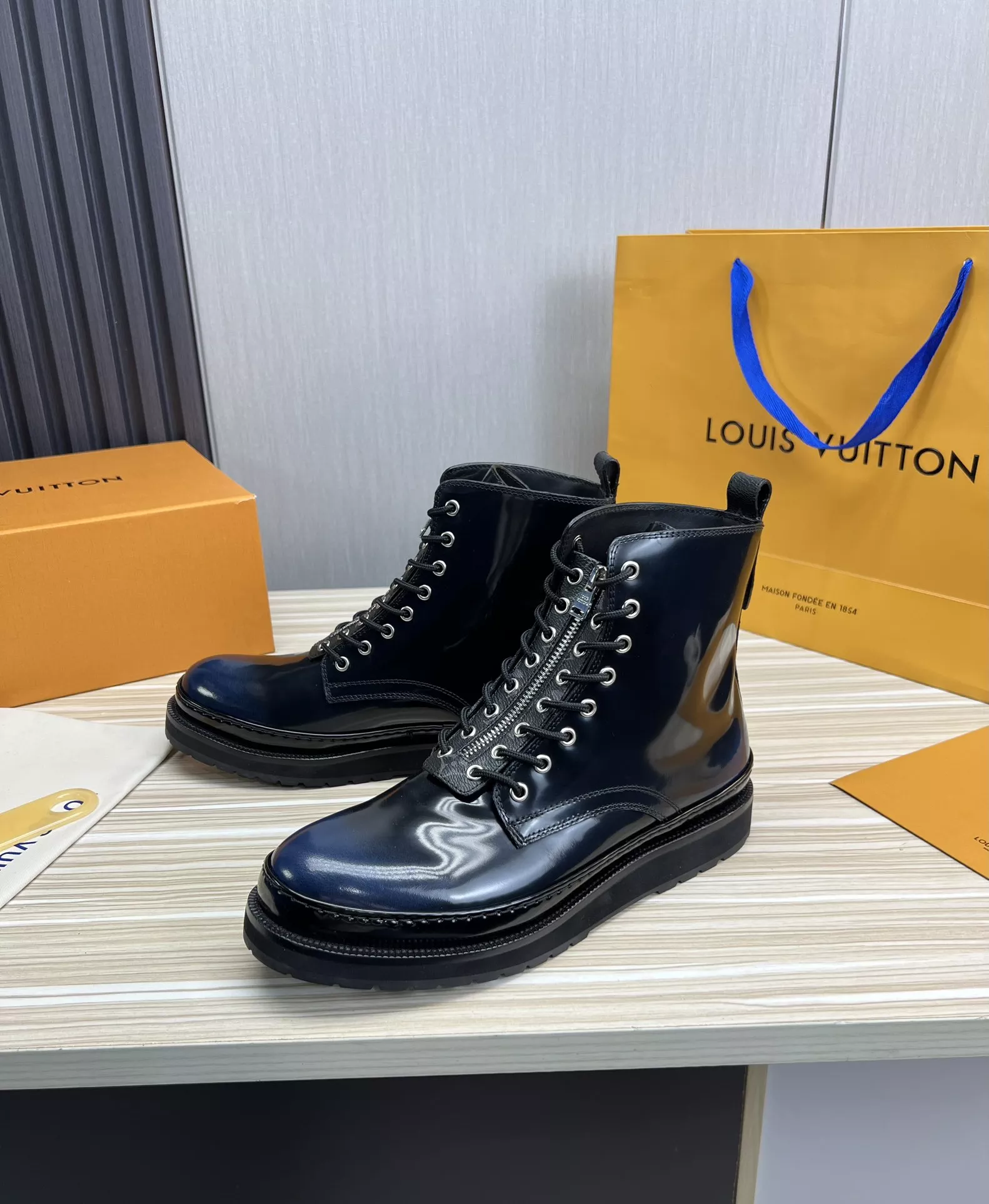 louis vuitton bottes pour homme s_12b4171